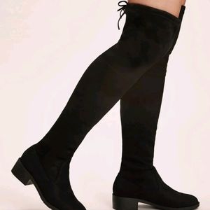 Black knee high boots